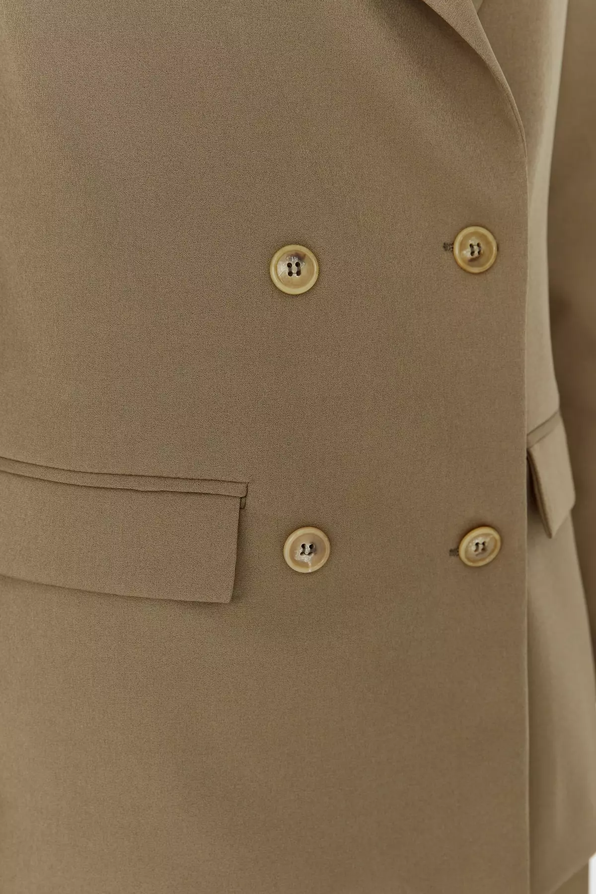 Button Detailed Blazer