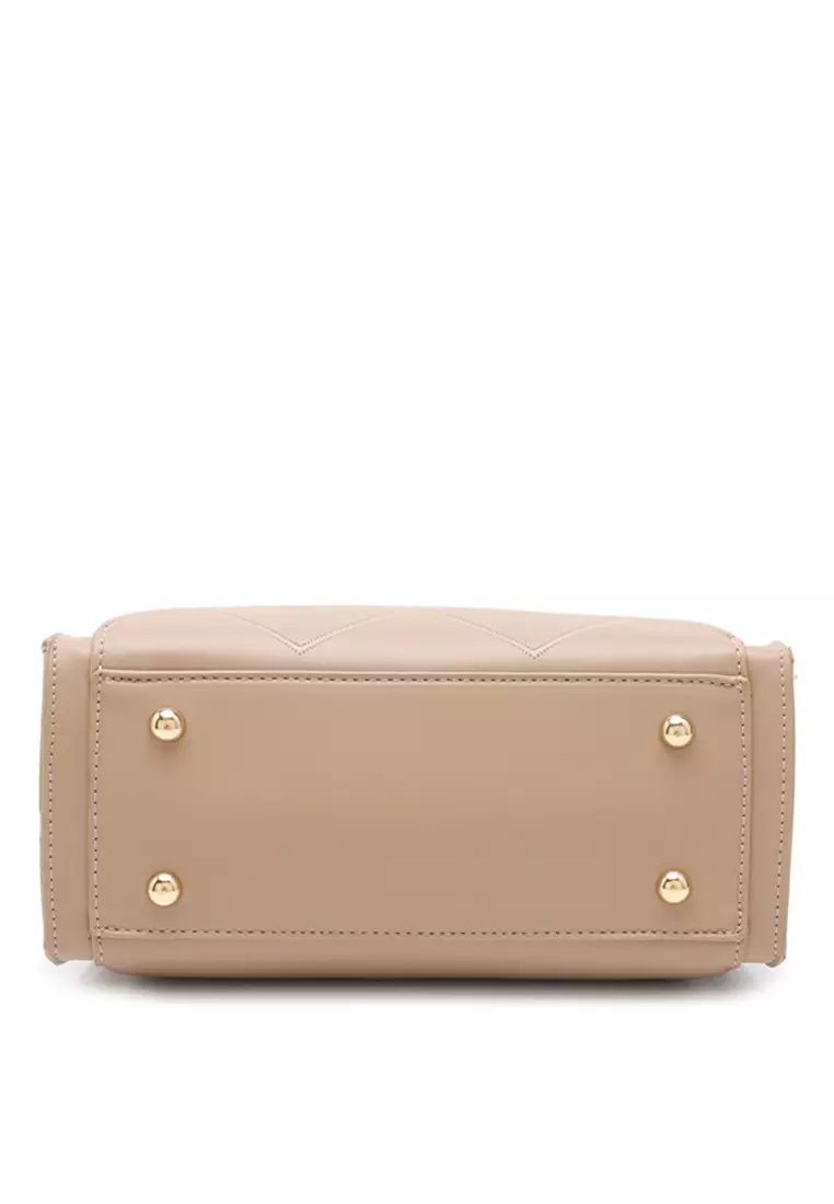 Women's Zig Zag Quilted Top Handle Bag / Crossbody Bag / Shoulder Bag (Tas Selempang Wanita / Tas Tangan Wanita / Tas Bahu Wanita) - Krem