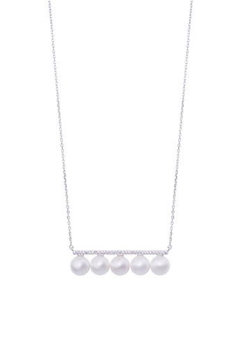 SHANTAL JEWELRY grey and white and silver Cubic Zirconia Silver 5 Pearl Bar Necklace SH814AC64QLFSG_1