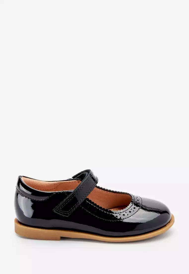 Next best sale black flats