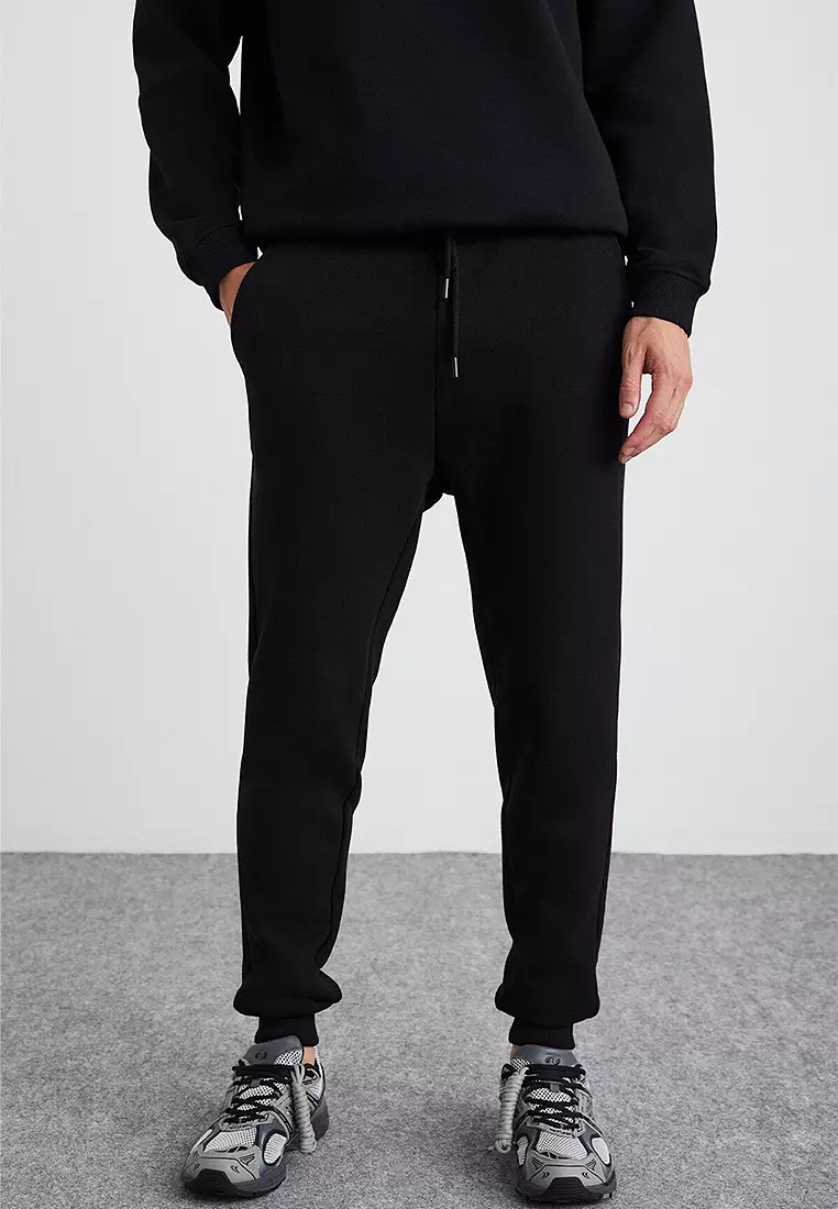 Premium Fabric Raised Elastic Leg Sweatpants
