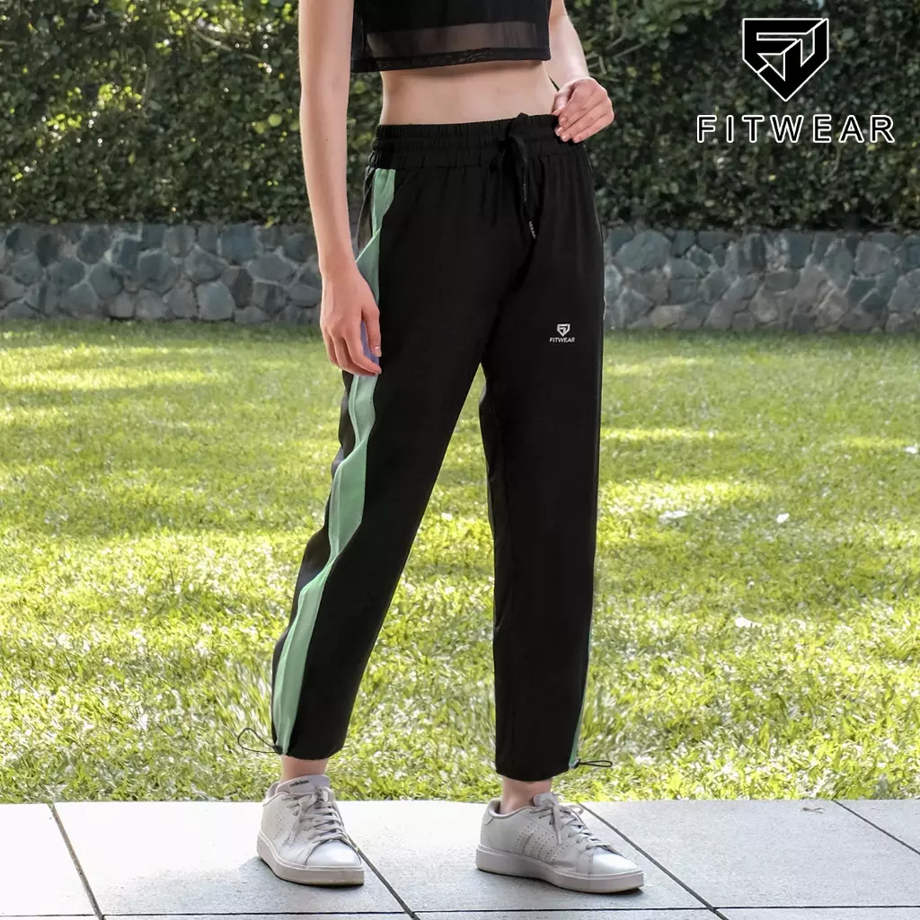 Fitwear Studio - Jogger Olahraga Wanita LEONA LIST SERUT POCKET DRYFIT OVERSIZE - BABY GREEN