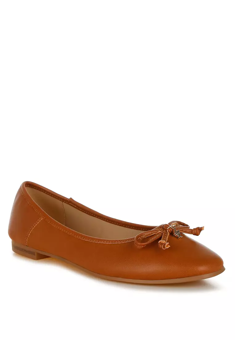 Faux Leather Casual Ballerinas in Tan