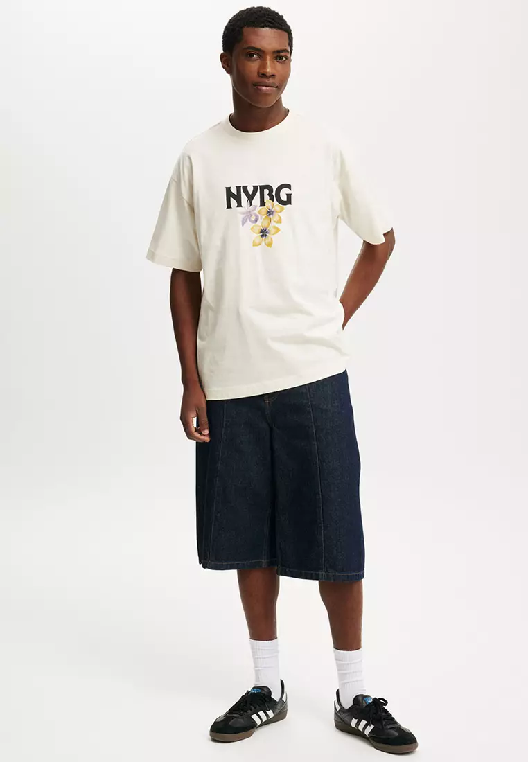 Box Fit New York Licensed T-Shirt