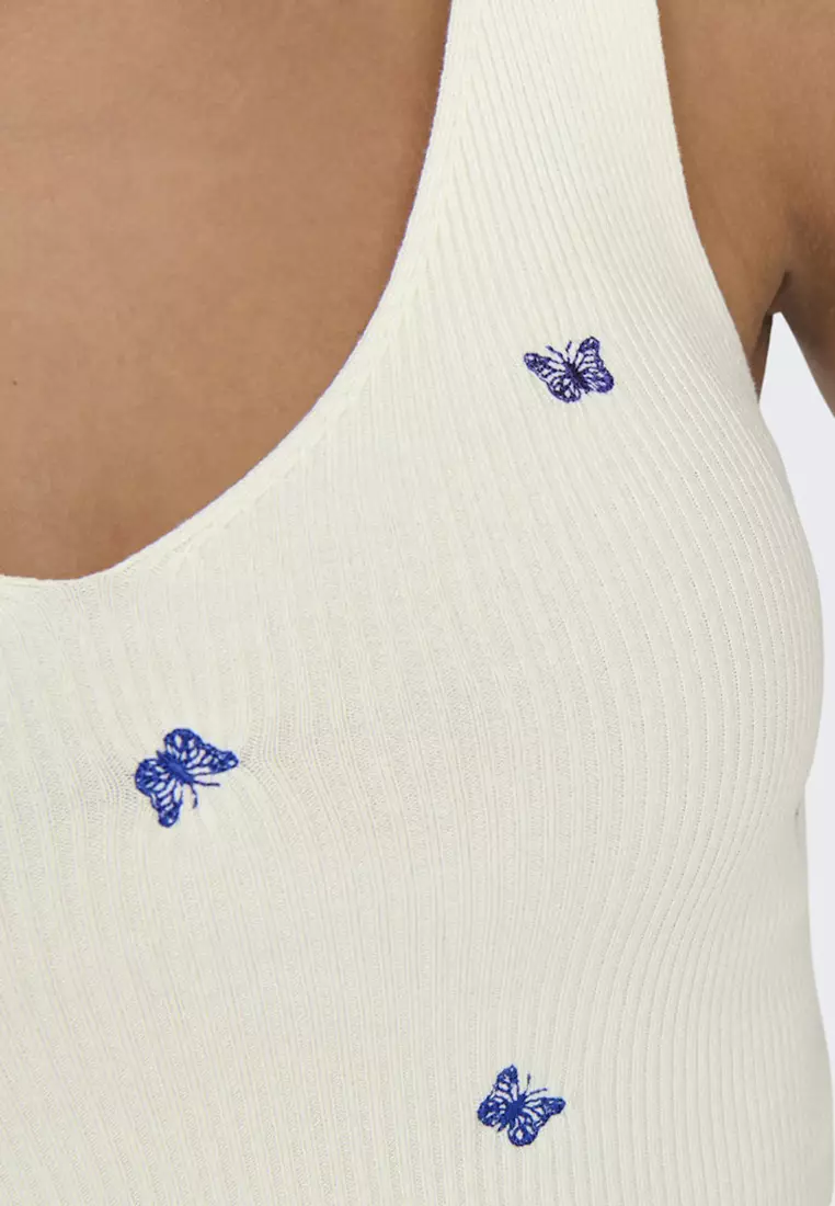 Nanna Sleeveless Embroidery Top