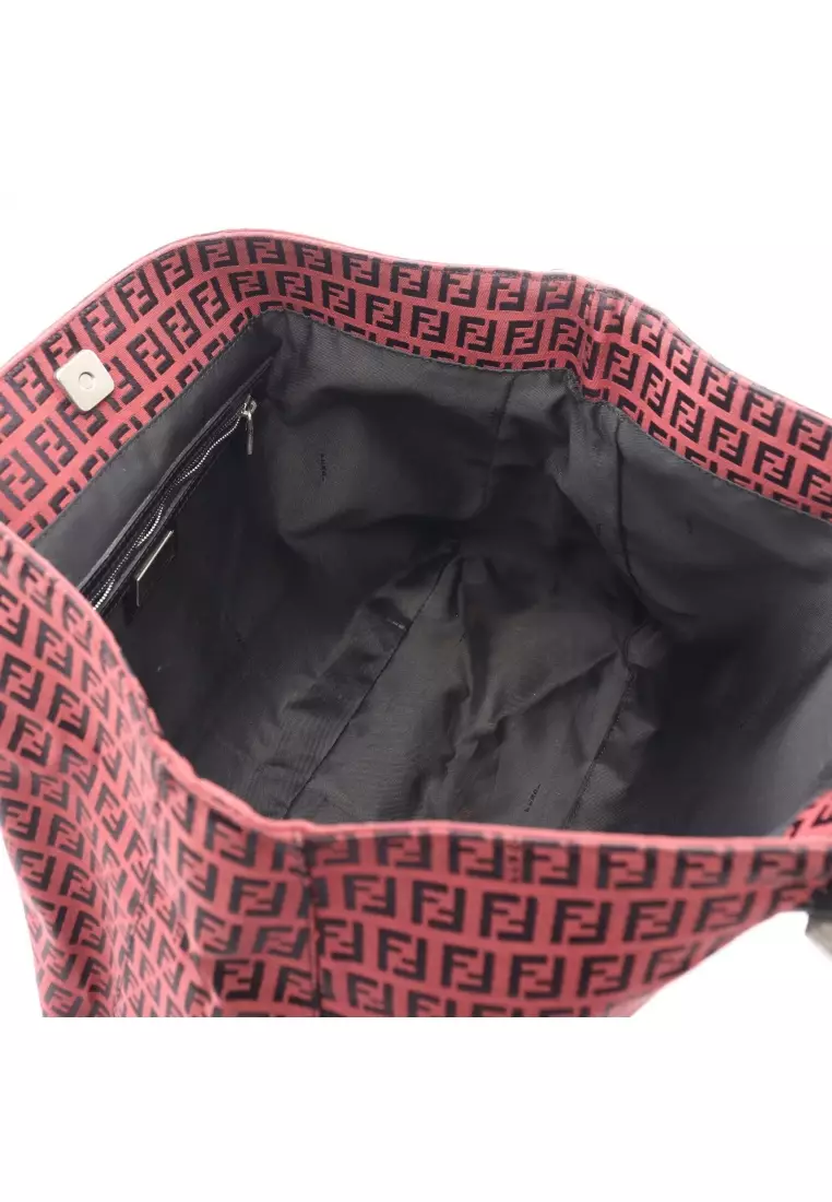 Red and discount black fendi bag