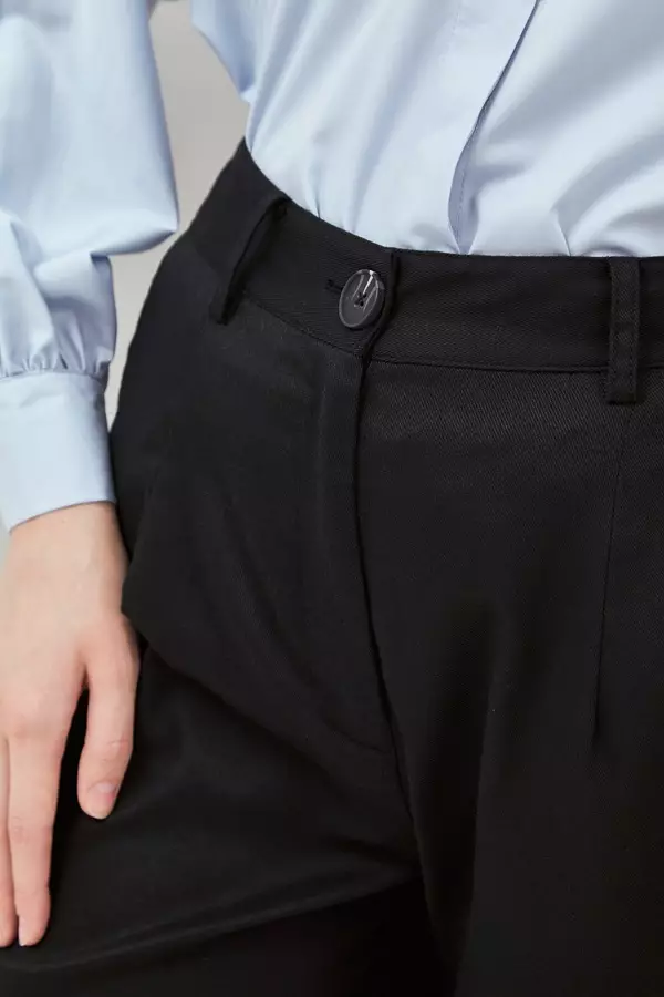 Minimal Panema Ankle Baggy Pants - Black