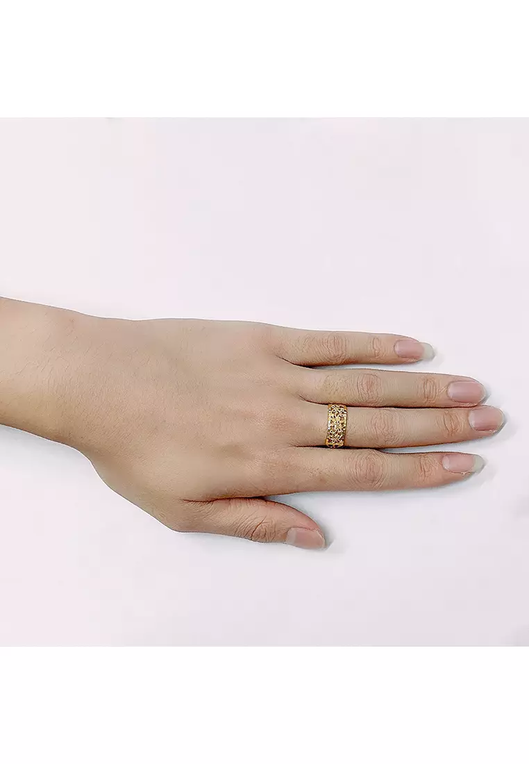 375/9K Gold Ring C10