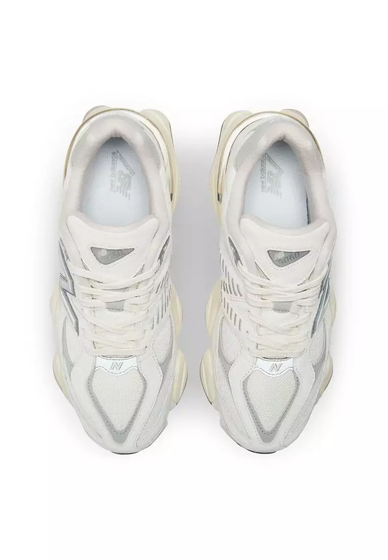 9060 Classic Lifestyle Shoes