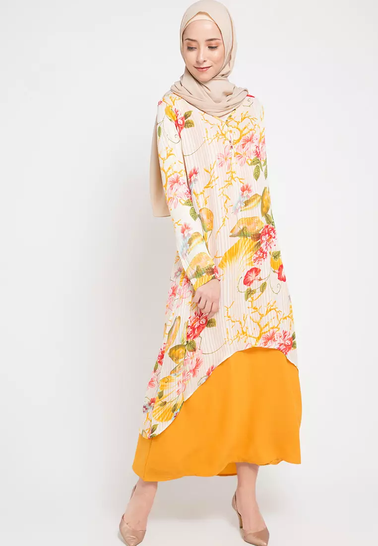 Nina Maxi Dress In Yellow Floral