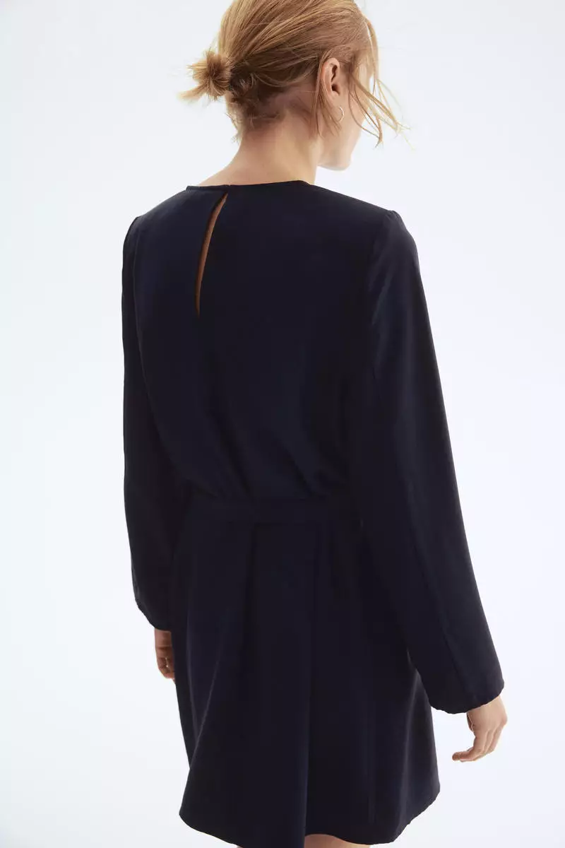 Tie-belt dress