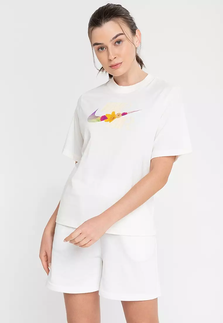 Buy Nike Women s T Shirt 2024 Online ZALORA Singapore