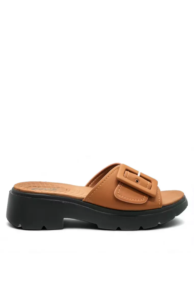 Discount on Louis Cuppers  shoes - SKU: Louis Cuppers Women Slip On Casual Sandals - 240471249