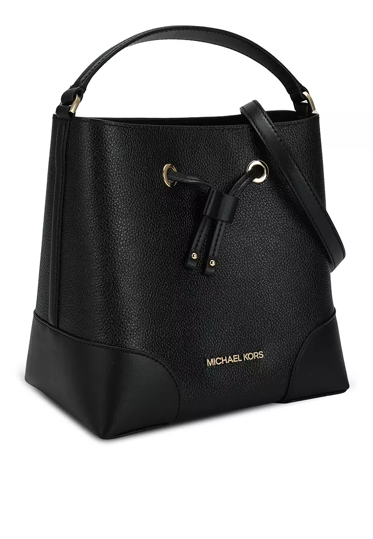 Michael kors online black bucket purse