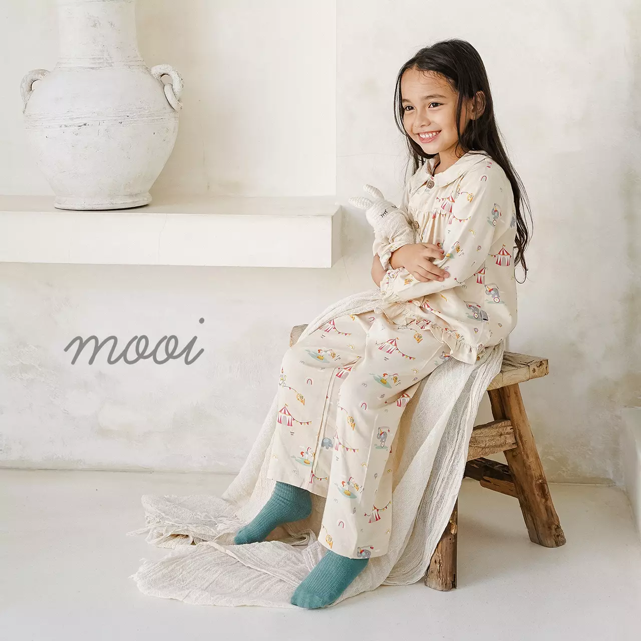 Mooi Piyama Panjang Anak Baju Tidur Cheryl Anak Long Pajamas Kids - White