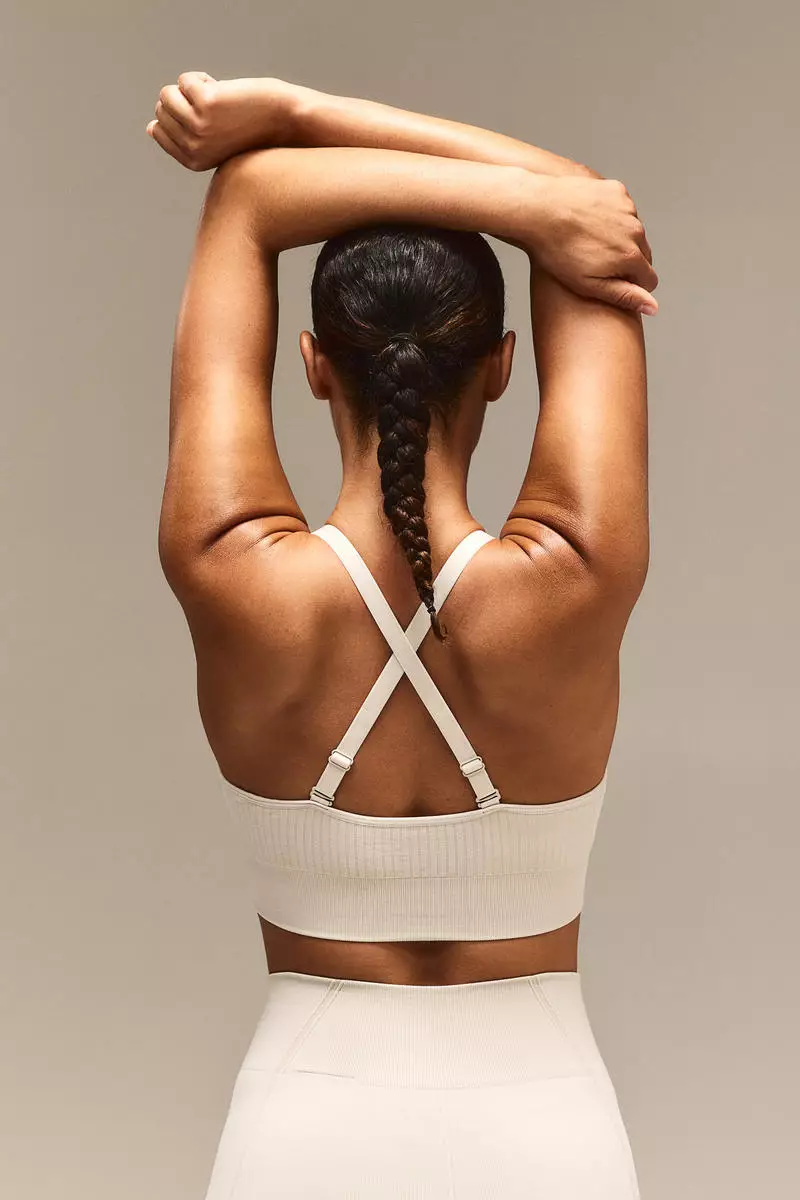 H & M - DryMove™ Medium Support Sports bra - Black