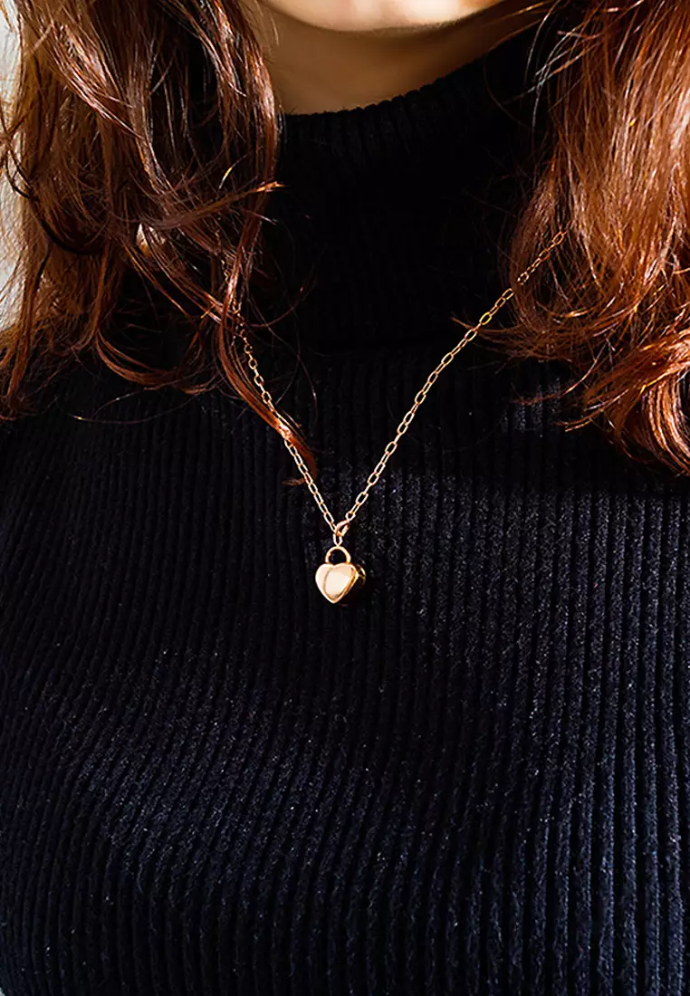Gold pendant with photo on sale inside