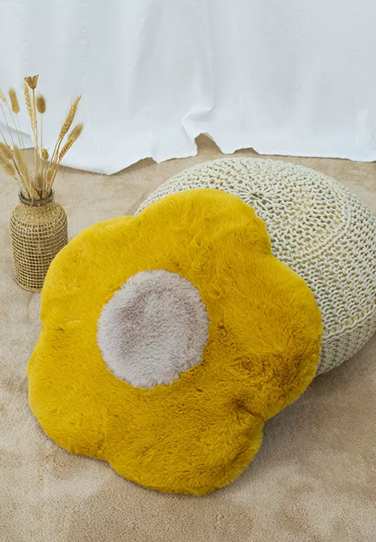 Jual Milliot & Co. Flower Power Seat Cushion Original 2023 ZALORA