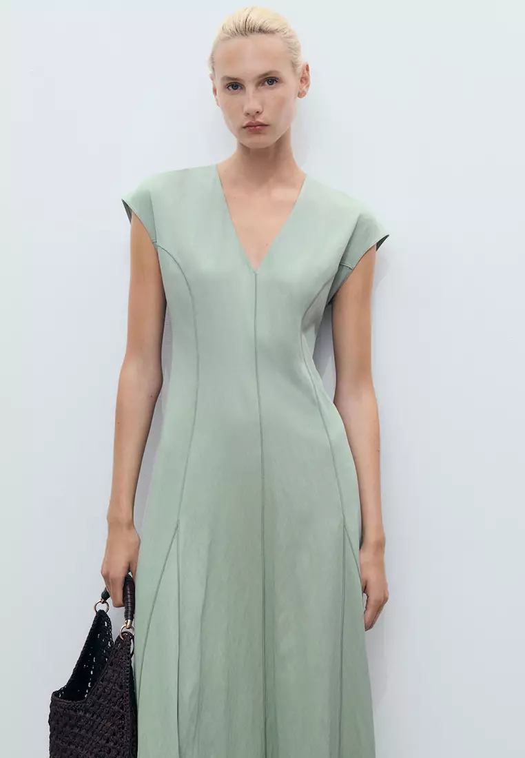Midi-Dress With Stitching