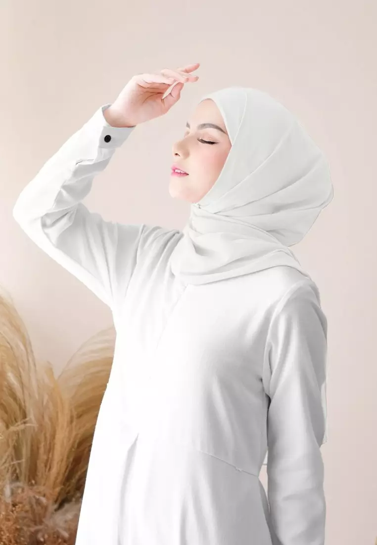Pashmina Inner Instan 2in1 Ceruty Baby Doll - Chalk