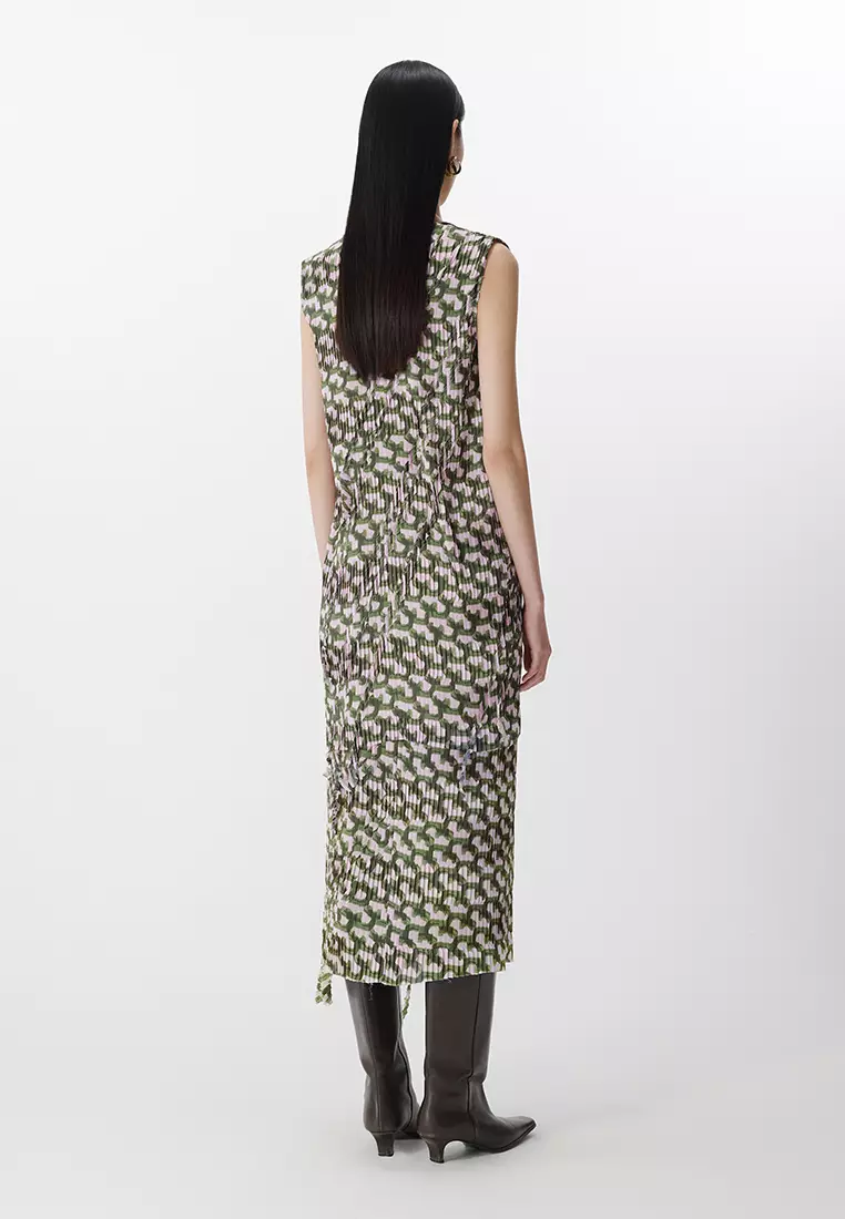 Pleated sleeveless dress