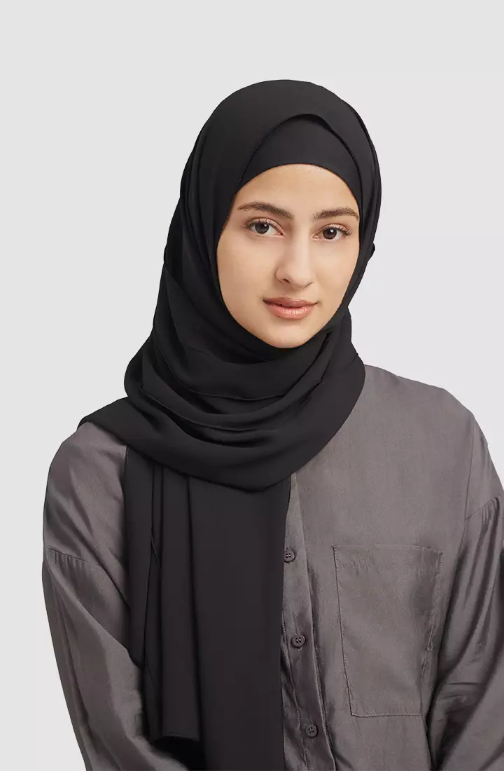 AUDRA ORIKAMI SLANT PLEATED SCARF