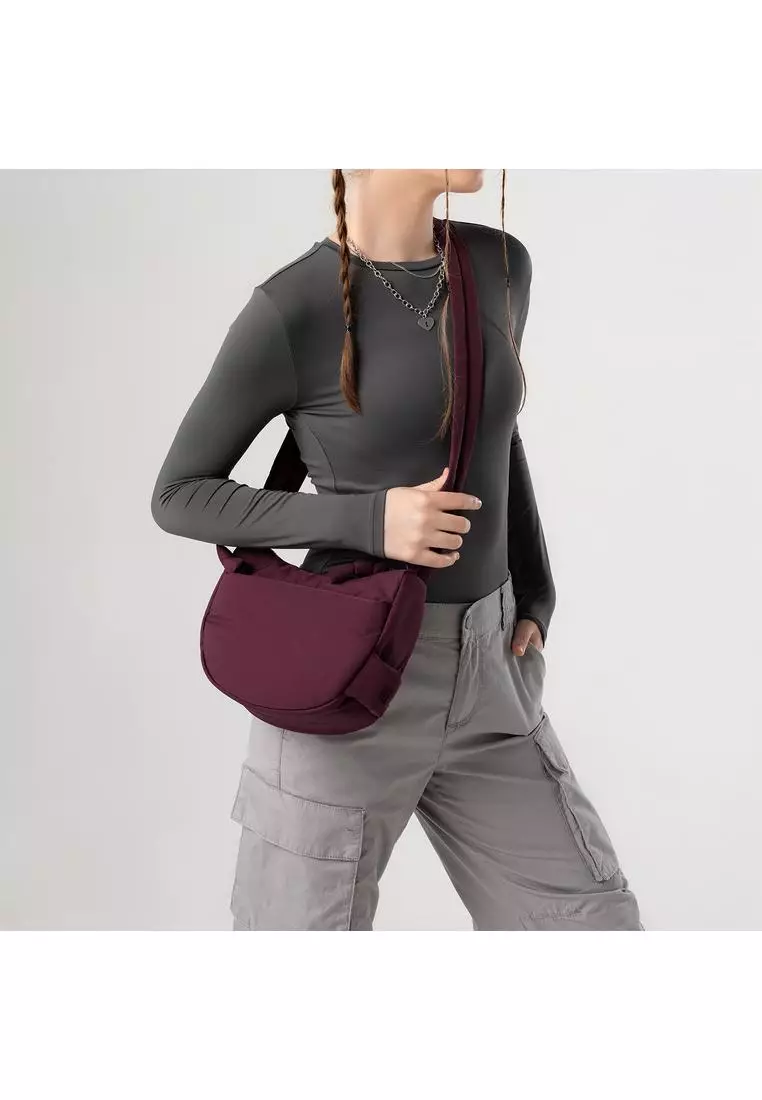 Soffa Mini Hobo - Blood Red