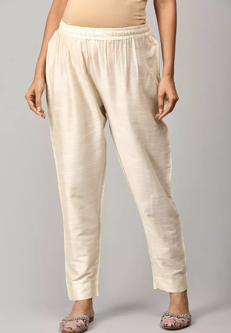 Vanilla Chai Maternity And Nursing Silk Kurta Set