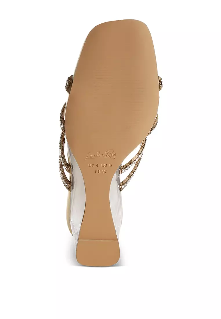 Sandal wedges bening dengan berlian imitasi metalik berwarna emas