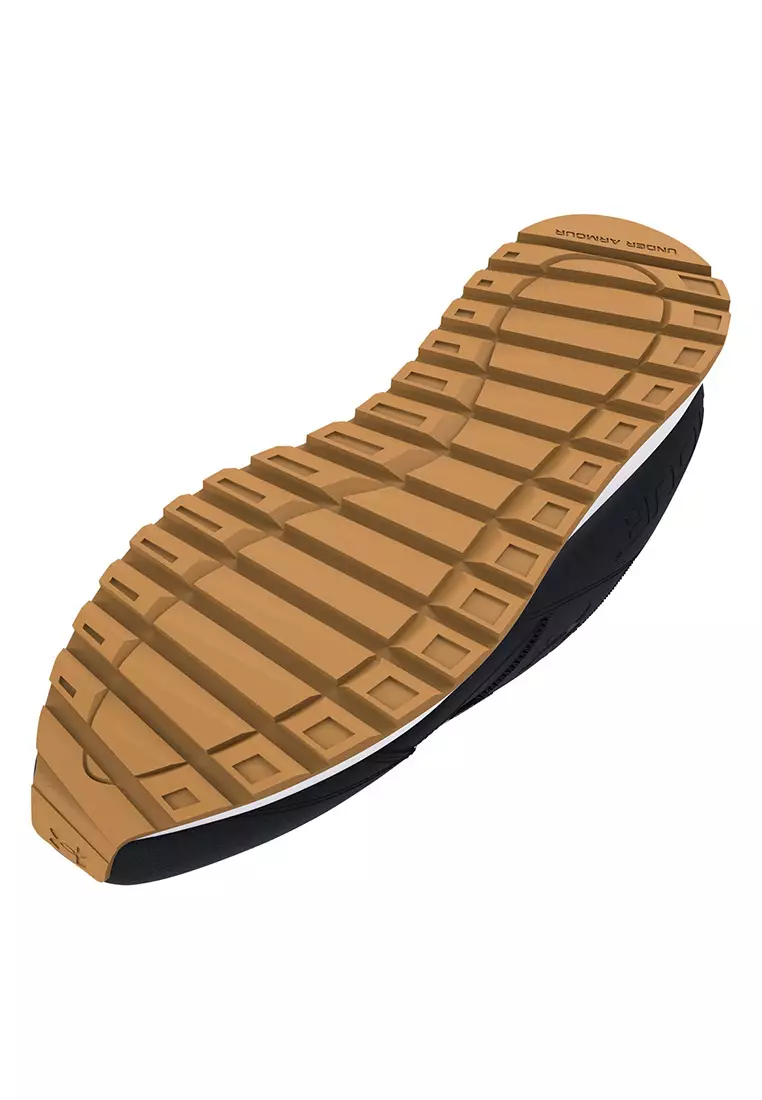 Under Armour Women's UA Essential Runner Shoes