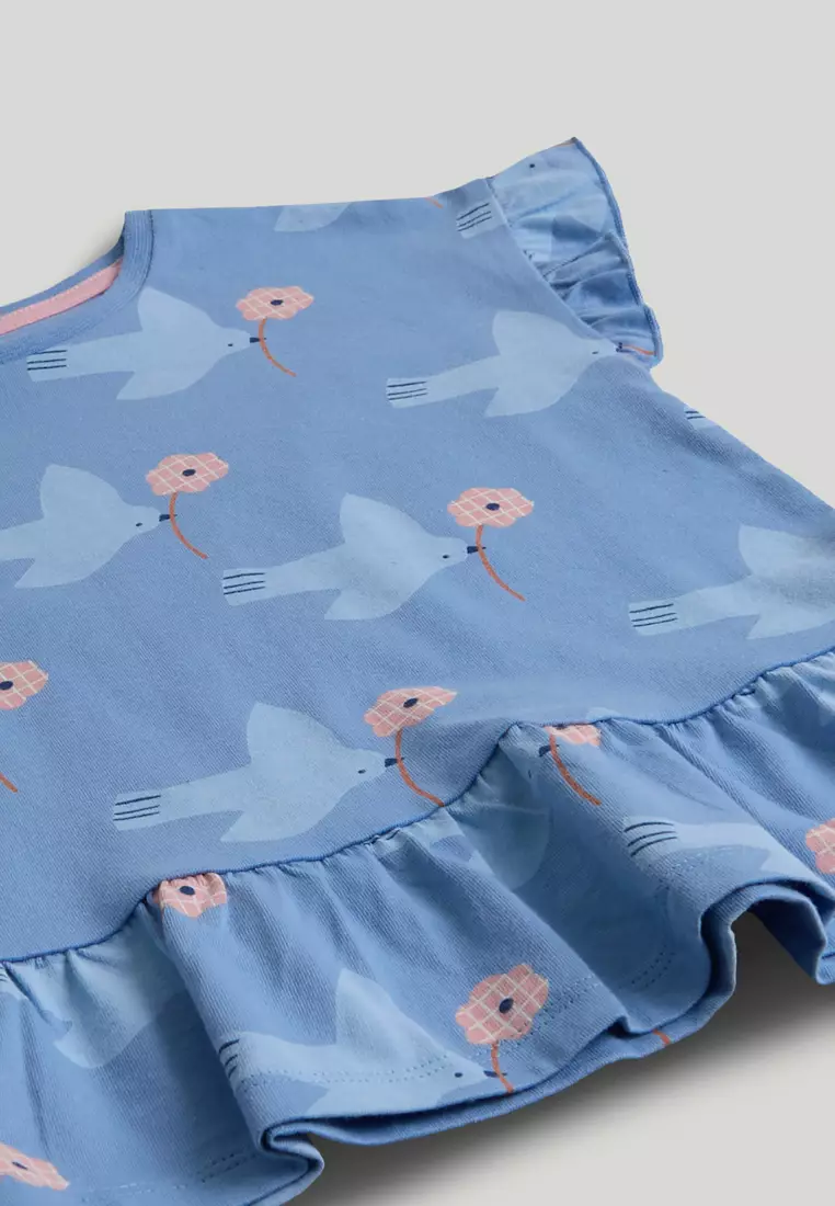 Bird Top and Shorts Outfit