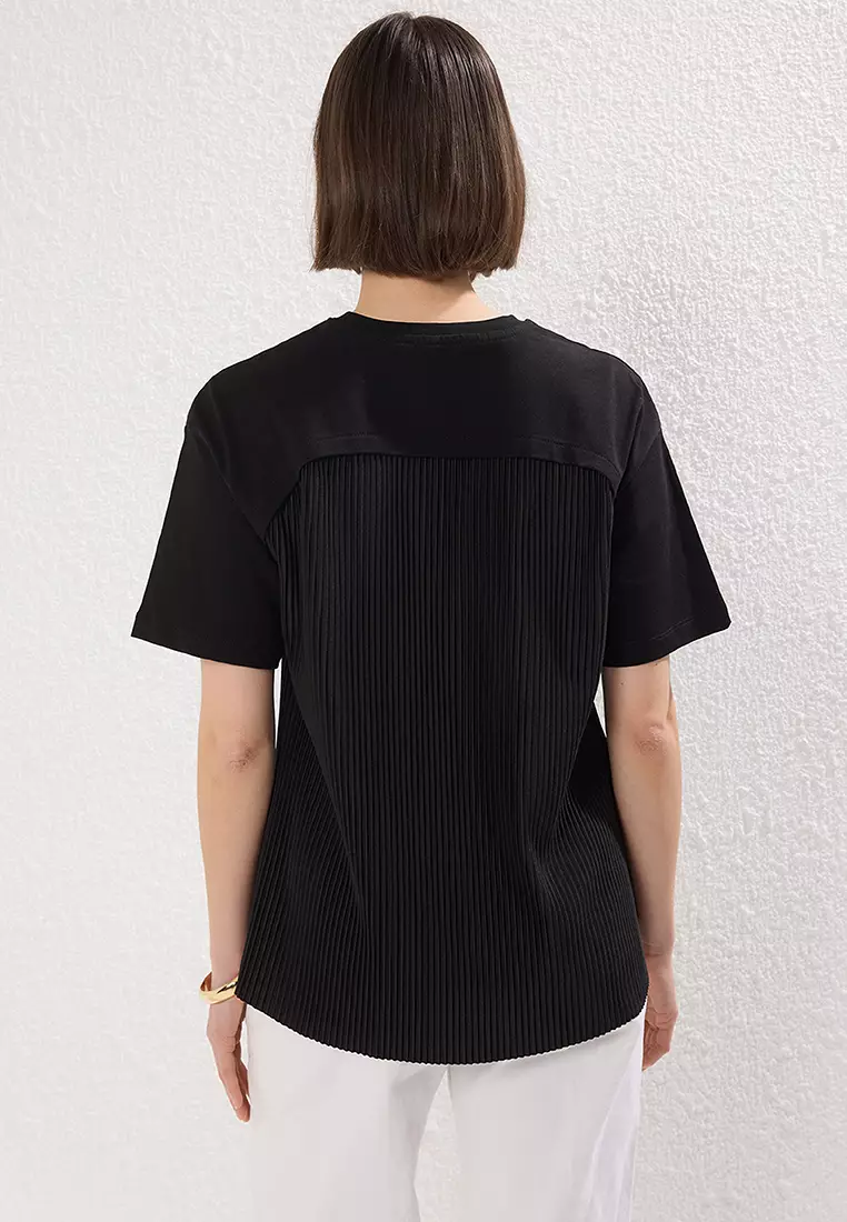 Black Oversize/Wide Pattern Pleated Detailed Knitted Blouse TWOSS25BZ00466