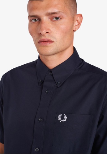 Fred Perry Fred Perry M8502 Short Sleeve Oxford Shirt (Navy) | ZALORA ...