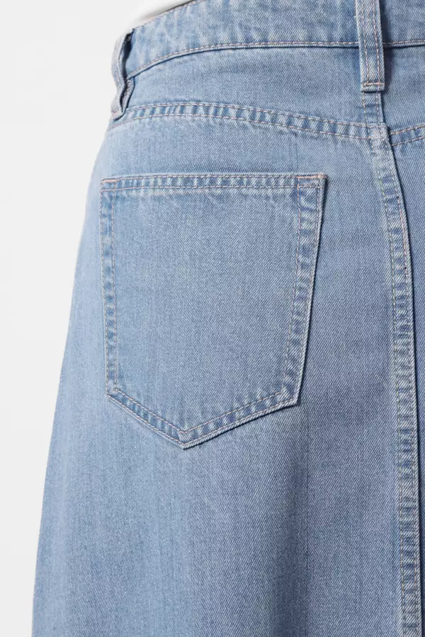MINIMAL - Lionel - Denim Skirt With Slit - Light Blue Colour Blue_Light