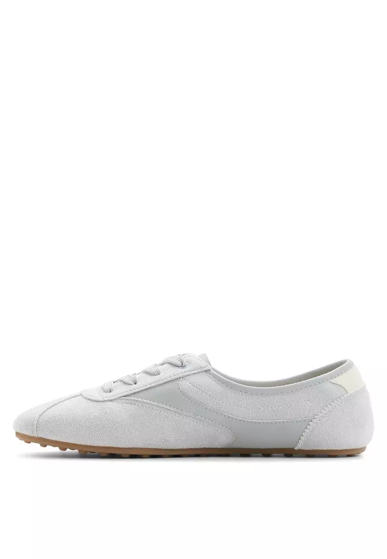 Sofiya Sneakers