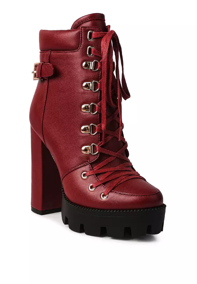 Red lace deals combat boots