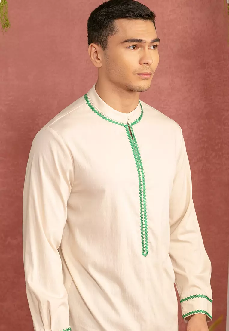Men’s Collar Embroidered Shirt