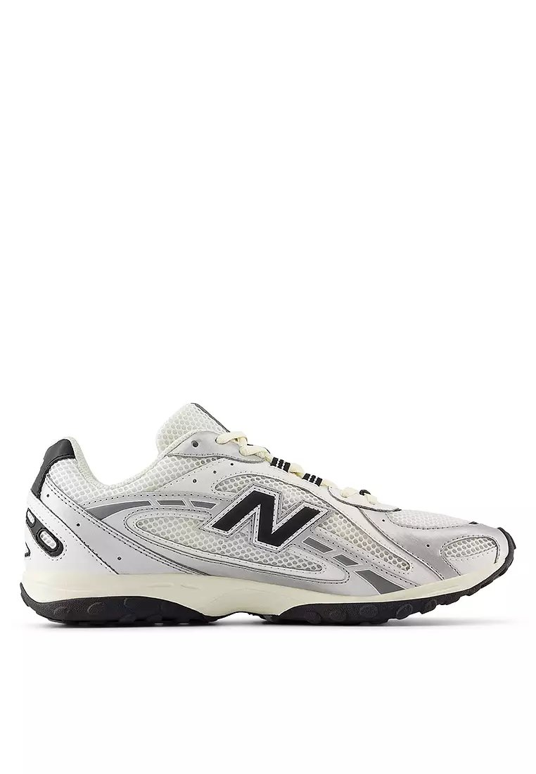 Buy New Balance 204L Classic Lifestyle Shoes 2026 Online | ZALORA