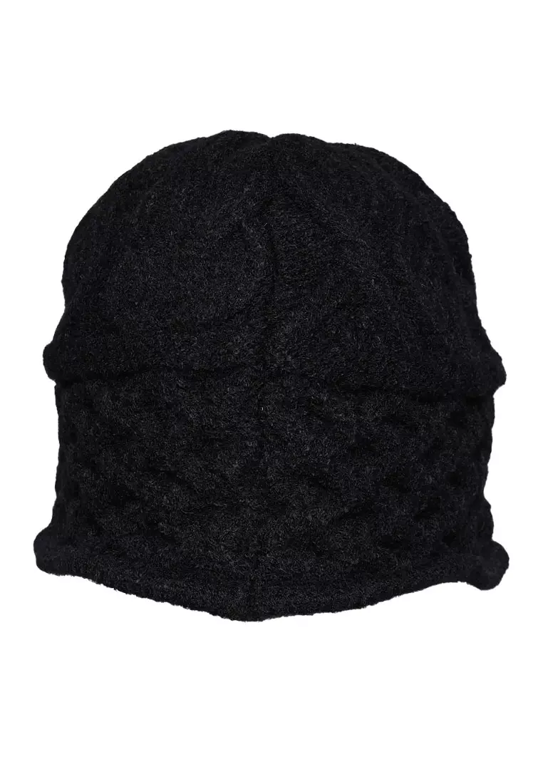 Knit Bucket Hat In Black