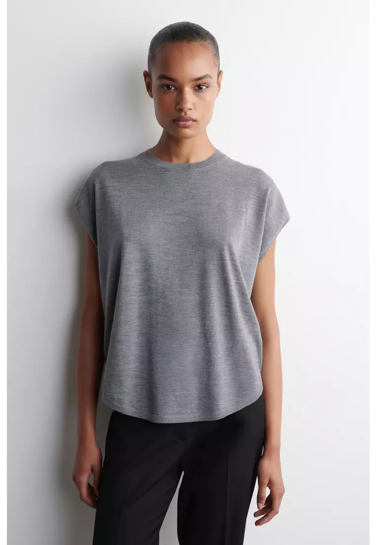 CIRCLE-CUT MERINO WOOL TOP