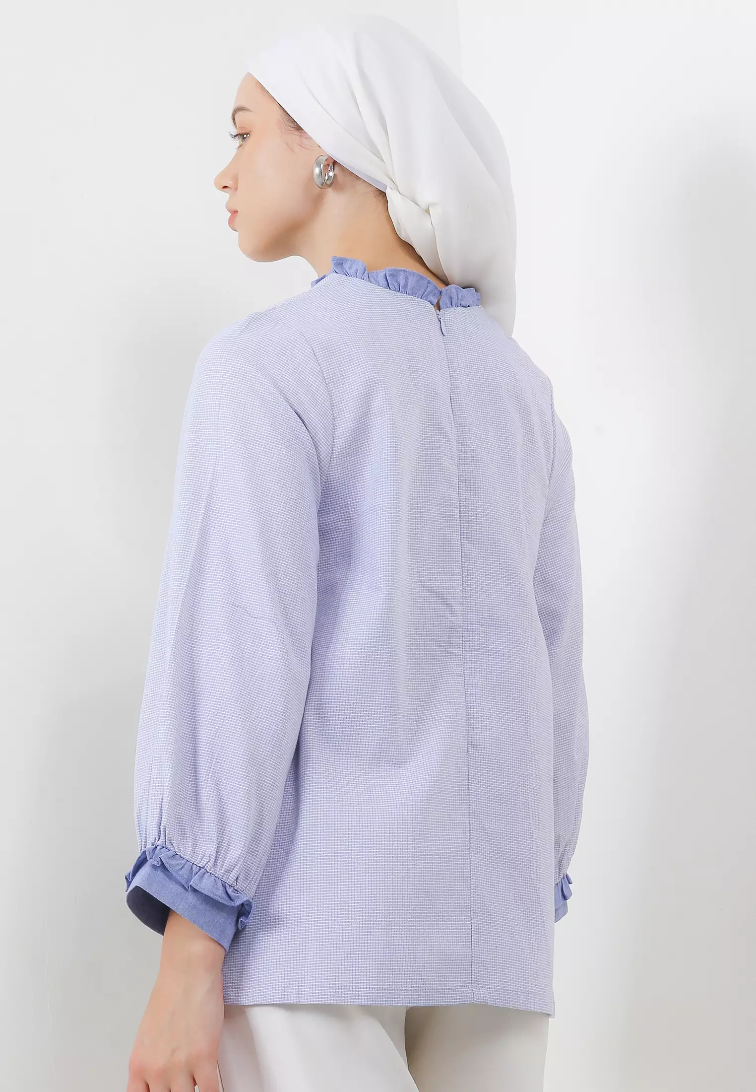 MFMW Chrystal Atasan Blouse Grey Motif Kotak Kecil