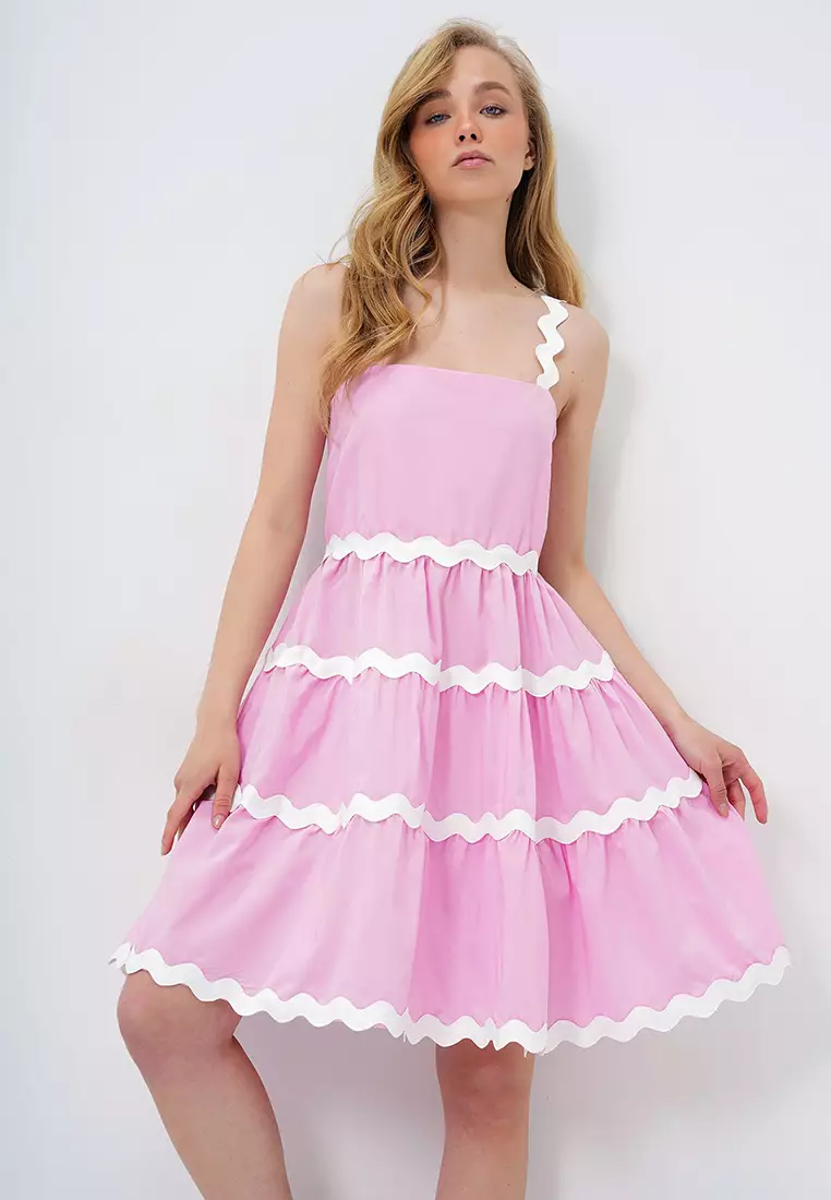 Buy Alacati Women's Pink Zigzag Stripe Detailed Hidden Zipper Poplin  Balloon Dress Alc-X14146 2026 Online | ZALORA Philippines
