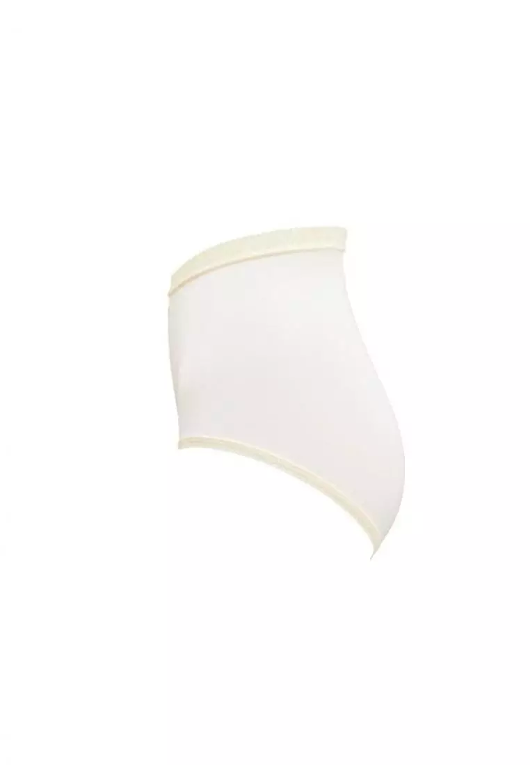 Wacoal Basic Panty IP 5437 ( Model Maxi )