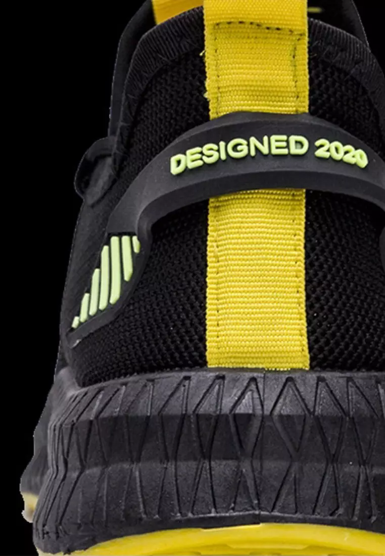 Elegant Grid Kicks