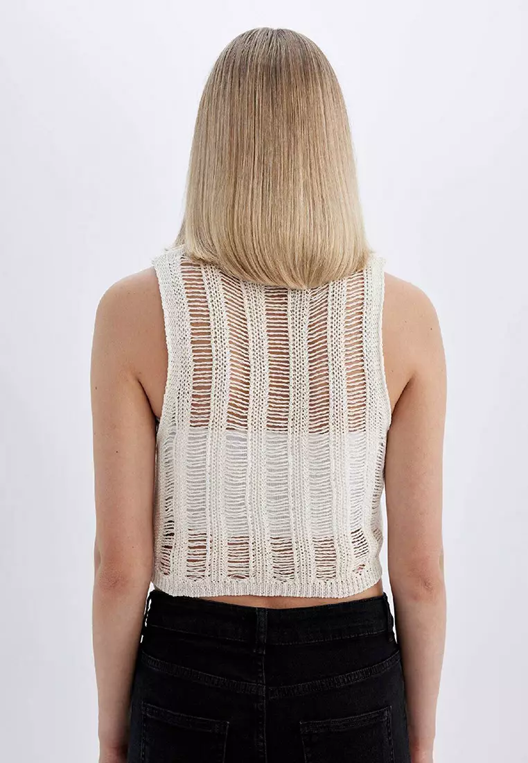 鏤空針織上衣