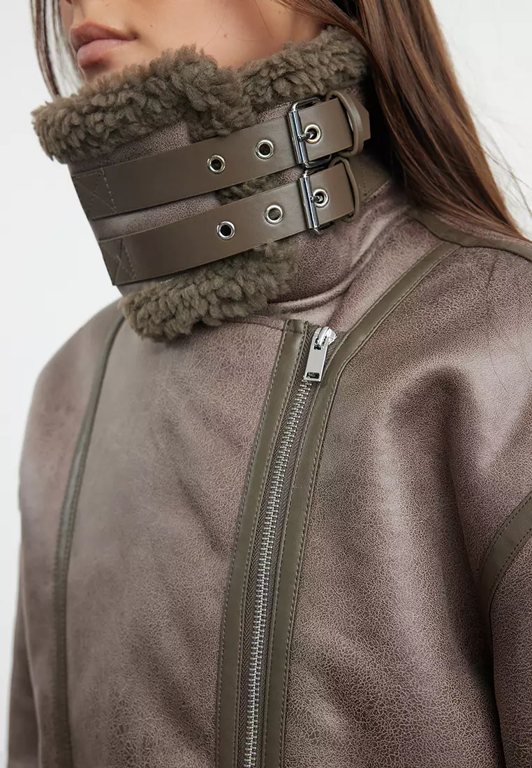 Mink Coat Collar with Belt Detail Plush Suede Biker Jacket Coat TWOAW25MO00011