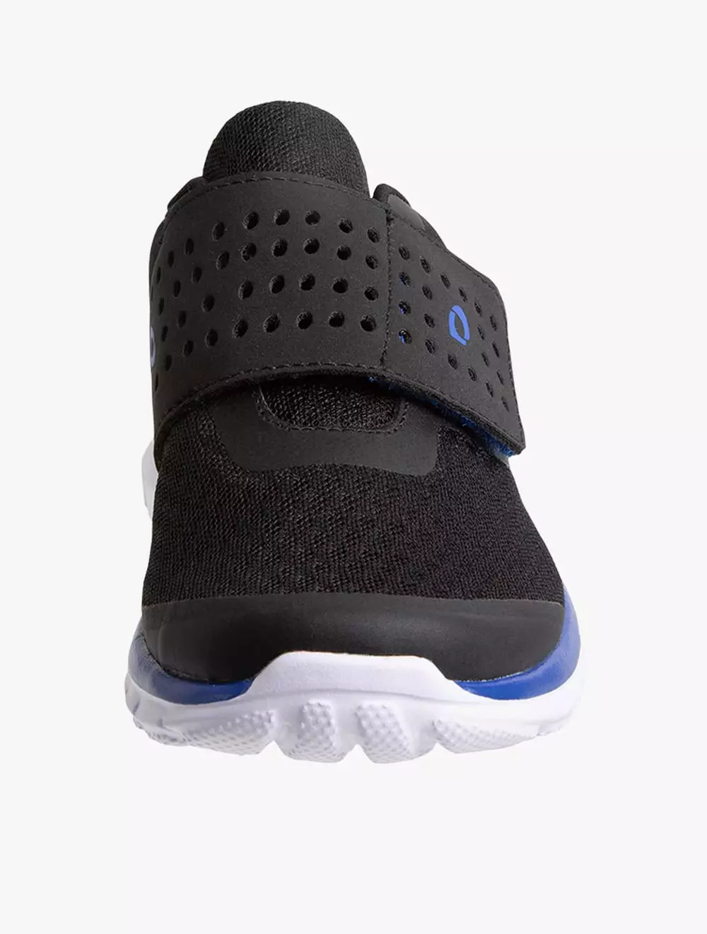 Payless Cross Trekkers Childrens Gusto Strap Sneakers - Black_10