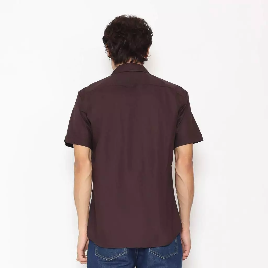 Hammer Men Solid Shirt I Kemeja Polos Pria Reguler Lengan Pendek Coklat K1SO036C1