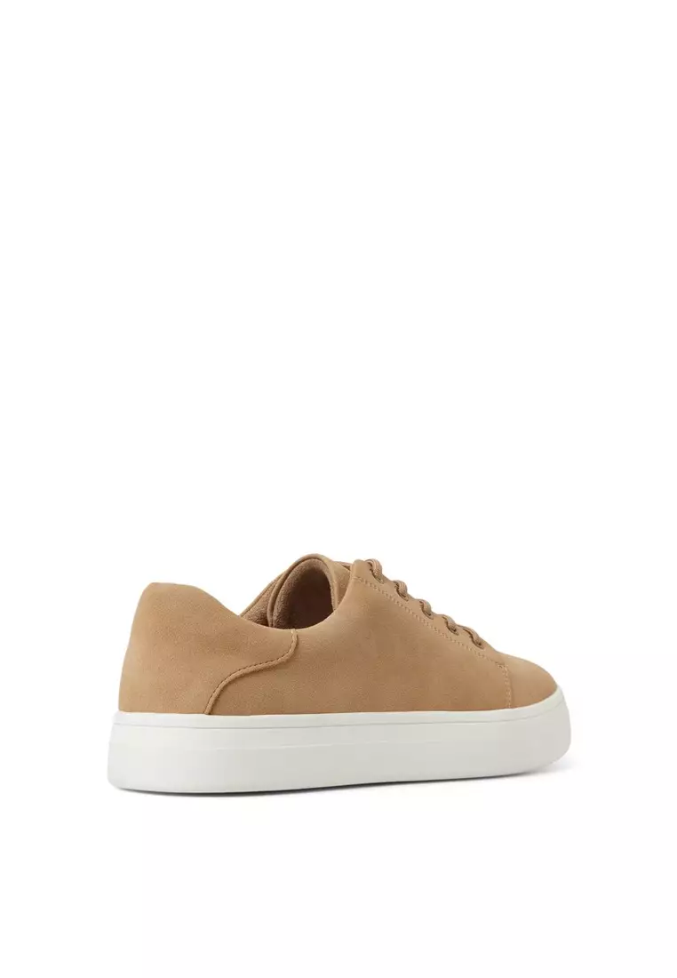 Greeley Sneakers