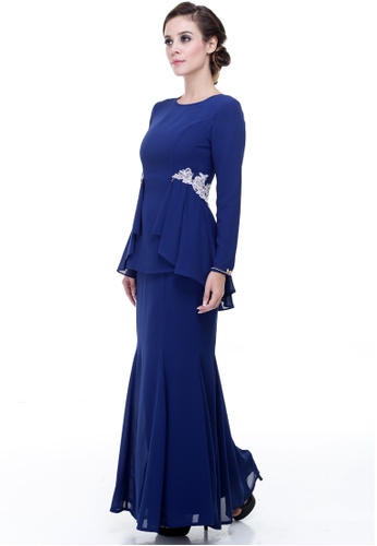 Buy Desni Pelpum Modern from Rina Nichie Couture in Blue at Zalora